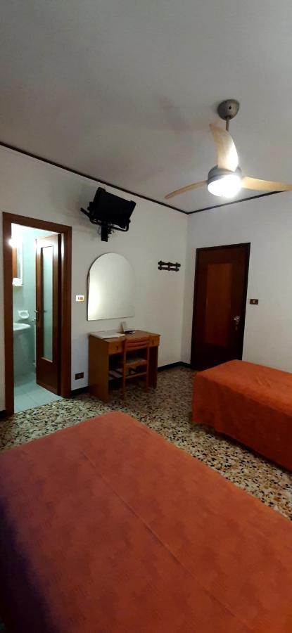 Bussoleno Hotel Isolabella מראה חיצוני תמונה